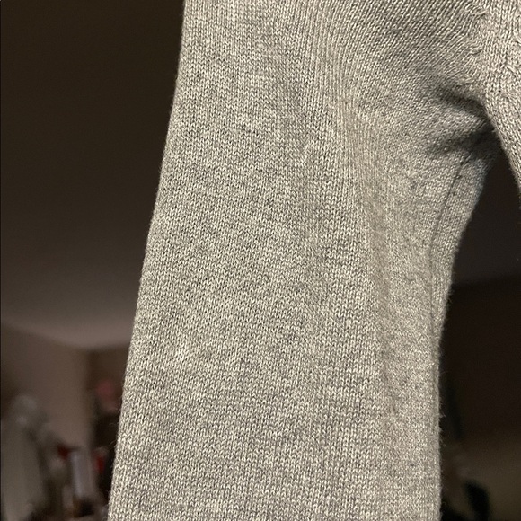 The Children's Place Gray Dress w/Embroidered Accent Patches REFER TO STAIN PICS - Picture 8 of 11